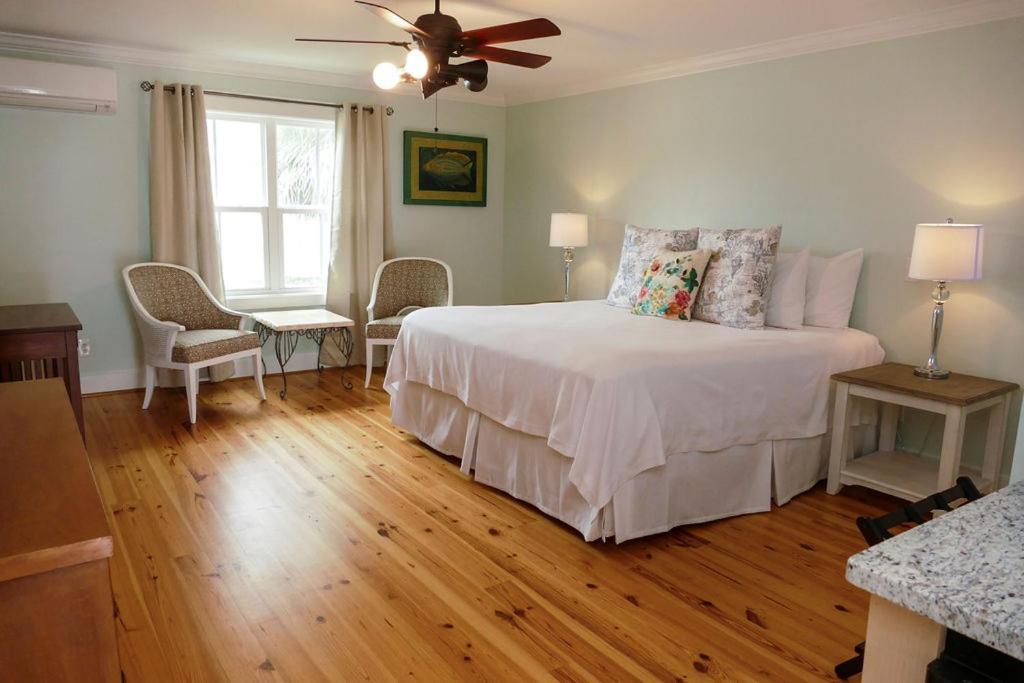 Beachview Inn And Spa Tybee Island Exteriör bild
