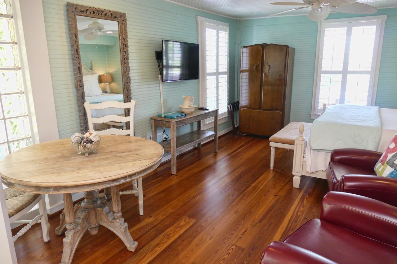 Beachview Inn And Spa Tybee Island Exteriör bild